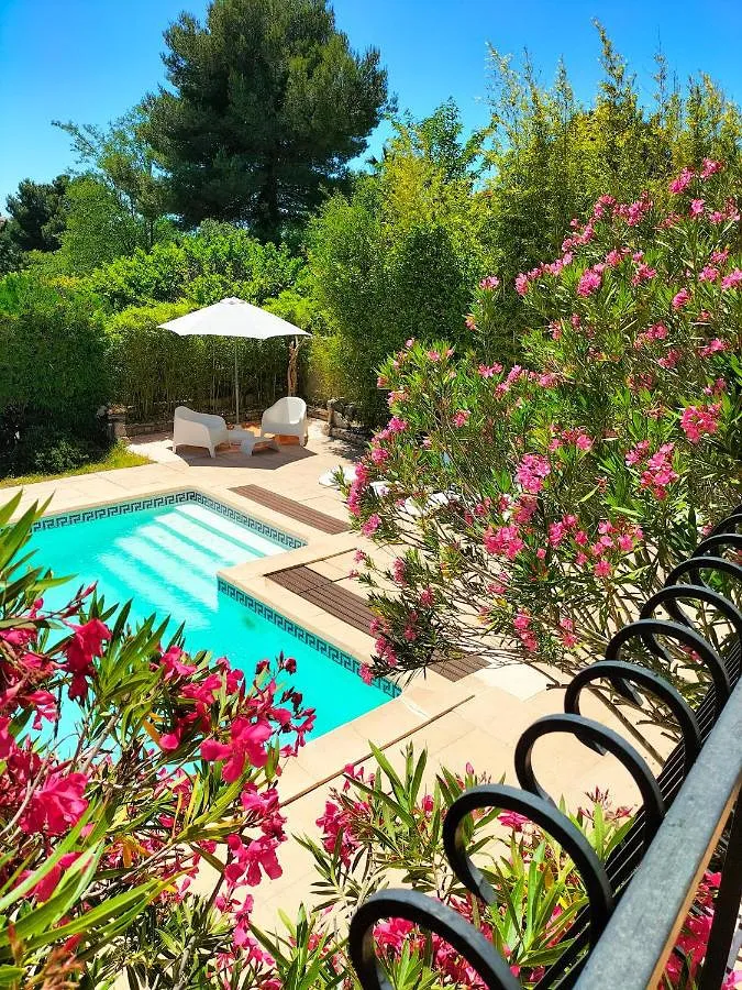 Apartamento de vacaciones para 4 personas, con vistas además de piscina y jardín, Se admiten mascotas - 1