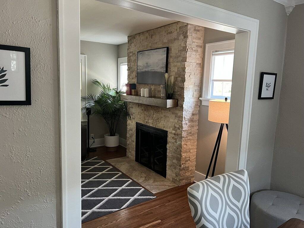 Charming 4 bedroom, 2 bath home near dowtown Fargo. in Fargo, North Dakota