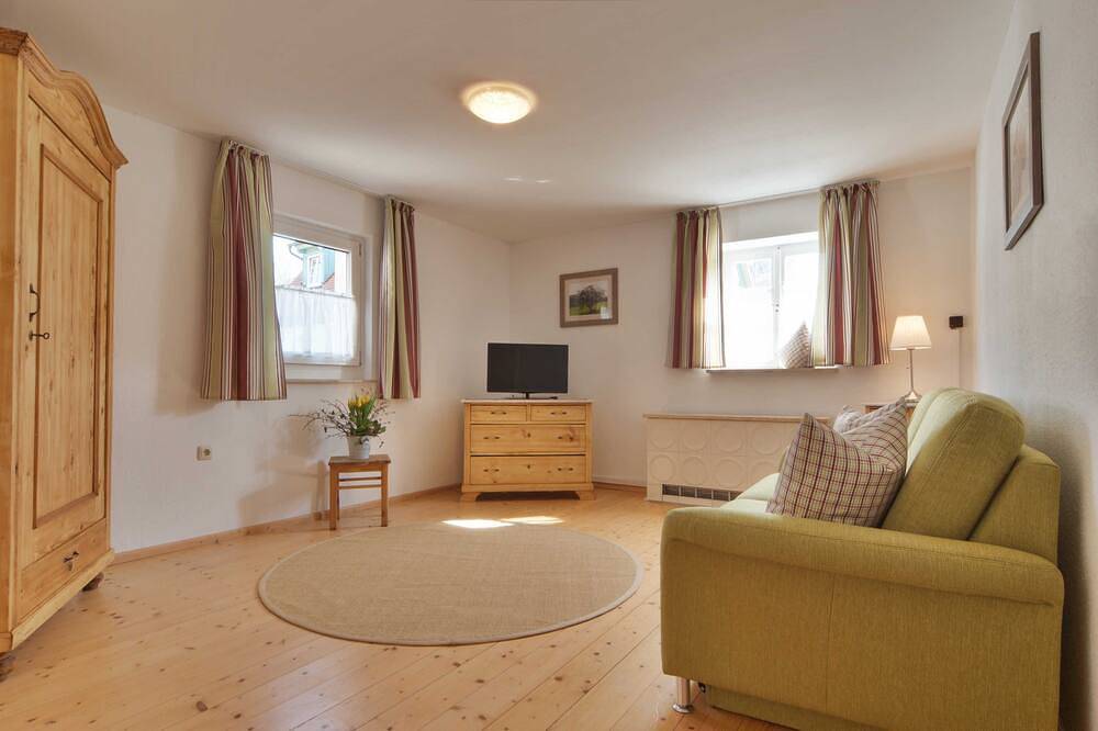 Ganze Wohnung, Ferienwohnung Brehmer-Knauer - Ferienwohnung Brehmer-Knauer in Hiltpoltstein, Frankenalb