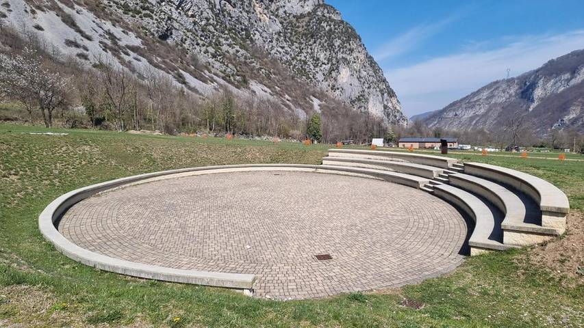 Location de vacances pour 2 personnes, avec vue ainsi que terrasse et jardin à Valdieri - 2
