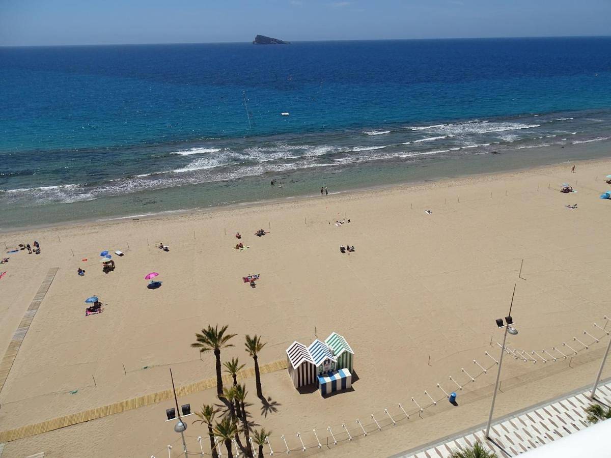 Apartamento entero, Apartamento de vacaciones para 5 personas con terraza in Playa de Levante, Costa Blanca