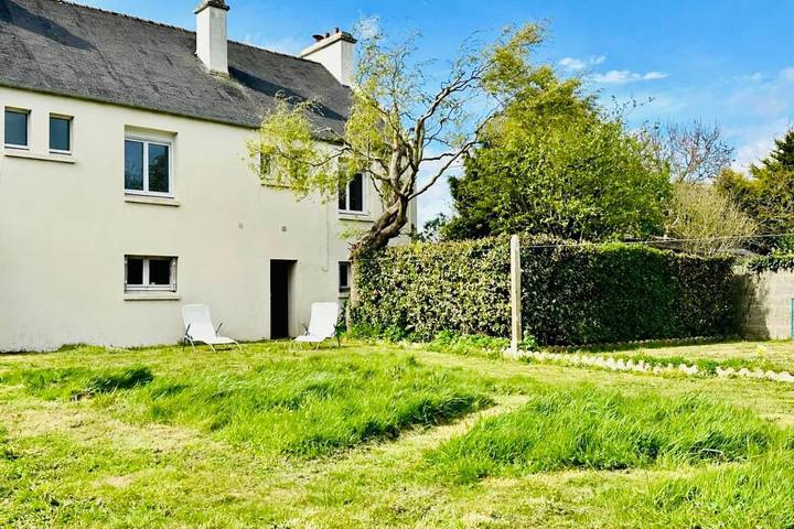Location de vacances pour 4 personnes, avec jardin à Plouider - 2