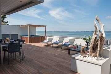 Villa pour 8 personnes, avec jardin et jacuzzi à Sète
