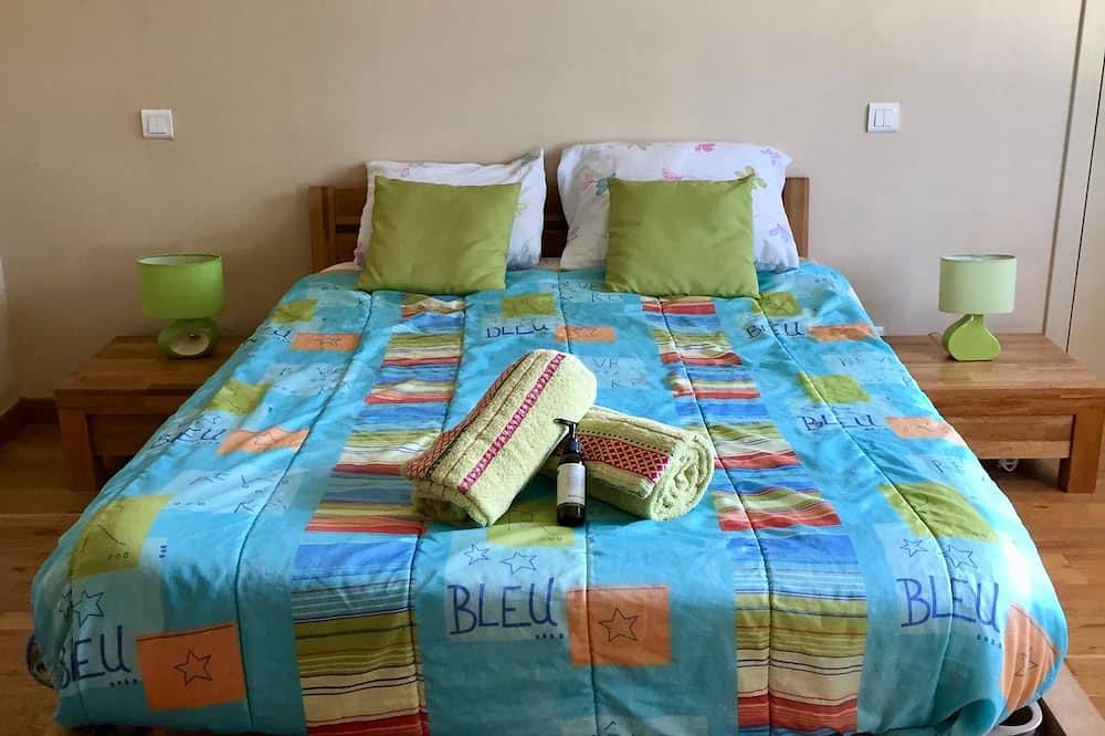 Air-conditioned, comfortable villa Direct Plage, for nature lovers... in Meschers-sur-Gironde, Saintes region