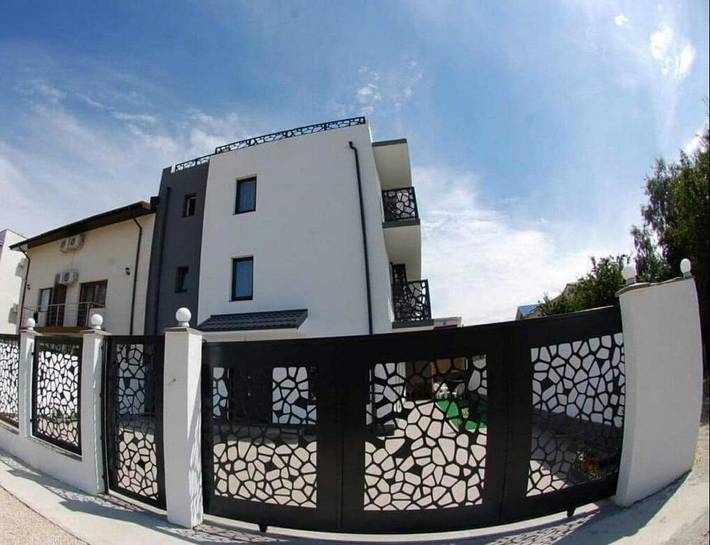 Gästehaus für 3 Personen, mit Garten und Ausblick, kinderfreundlich - 1
