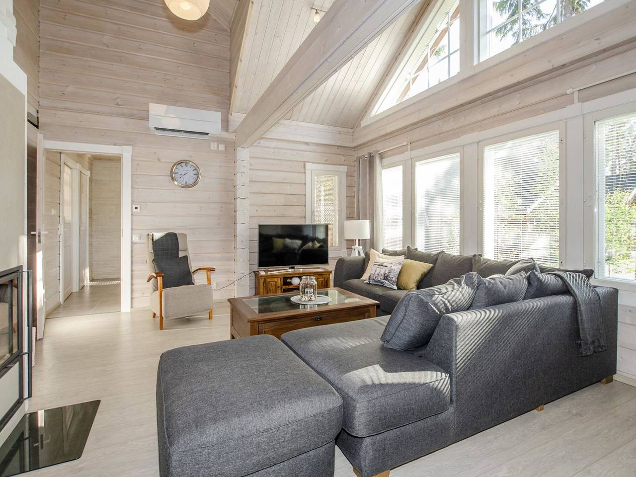 Villa valo in Koli, Pielinen