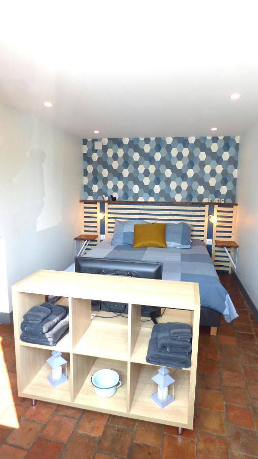 Gîte pour 4 personnes, avec terrasse ainsi que jardin et vue à Chisseaux - 2