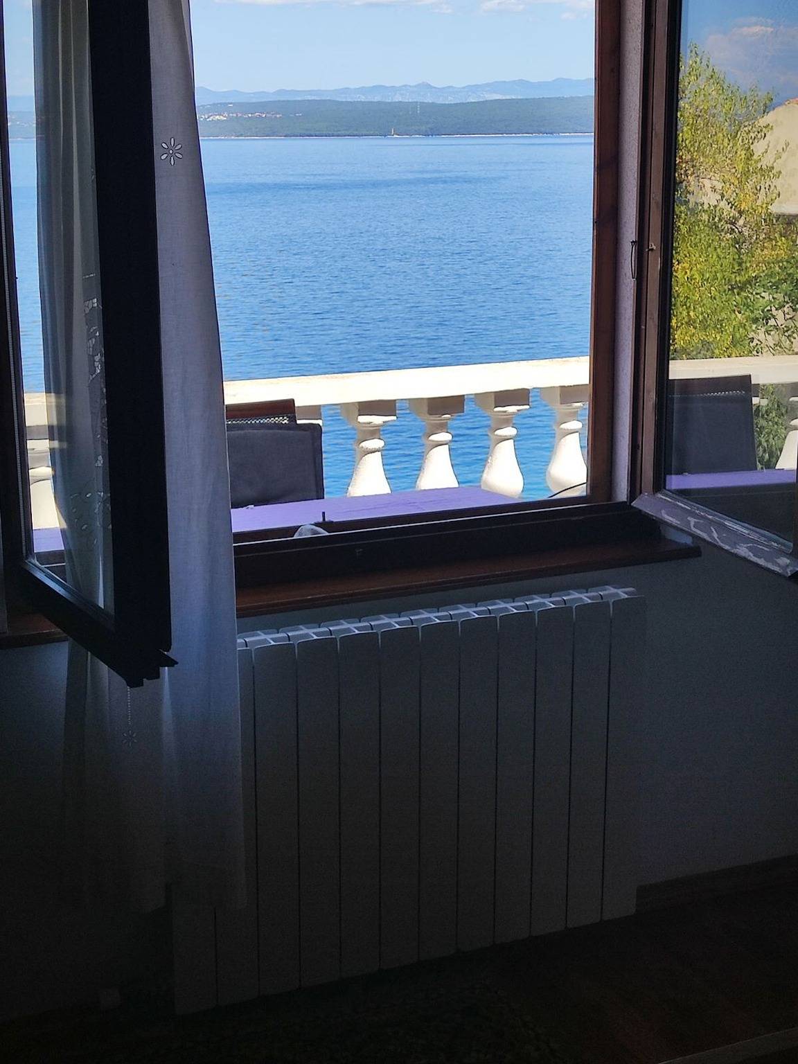 Ganze Wohnung, Apartment Boto in Cres Stadt, Cres