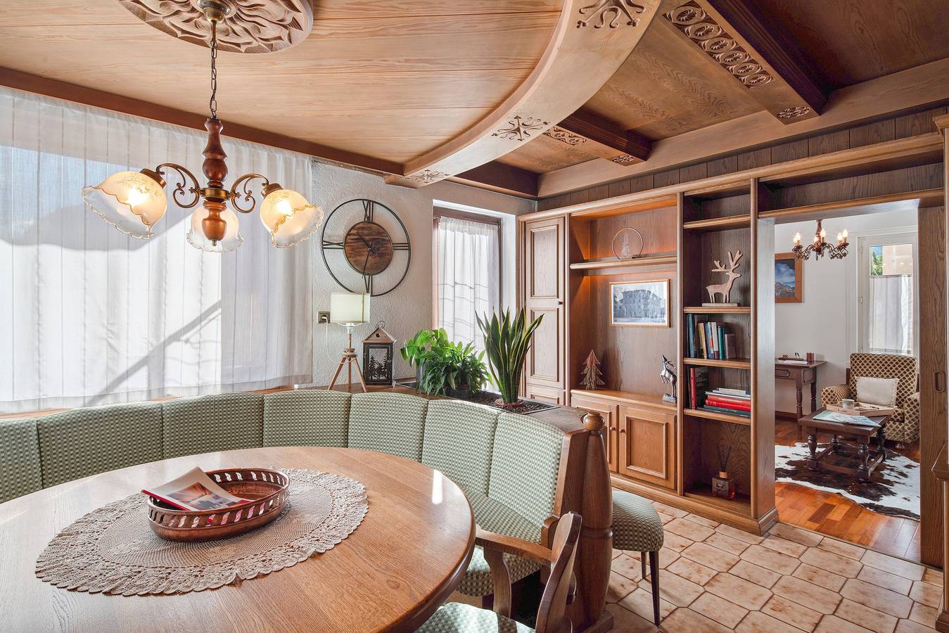 Ganze Wohnung, Apartment 'Il Feudo' mit Bergblick, Balkon und Wlan in Predazzo, Dolomiti Superski