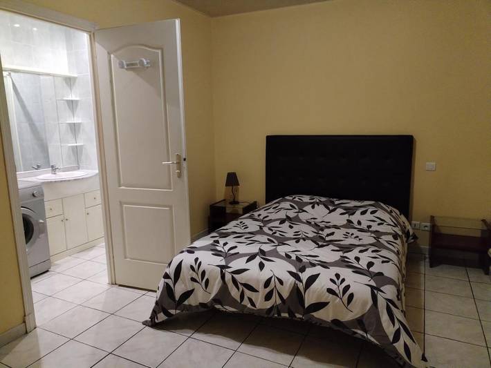 Gîte pour 3 personnes à Saint-Didier-sur-Chalaronne - 4