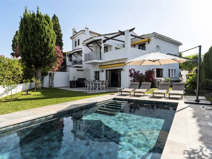 Villa pour 7 personnes, avec jardin à Puerto Banús