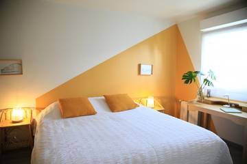 Gîte pour 2 personnes, avec jardin à Rouxmesnil-Bouteilles