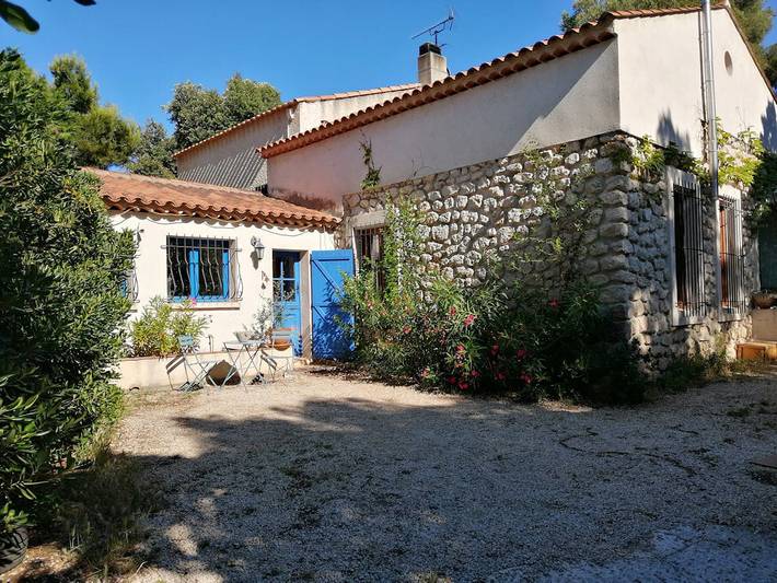 Chambre d’hôte pour 7 personnes, avec jardin en Provence - 3