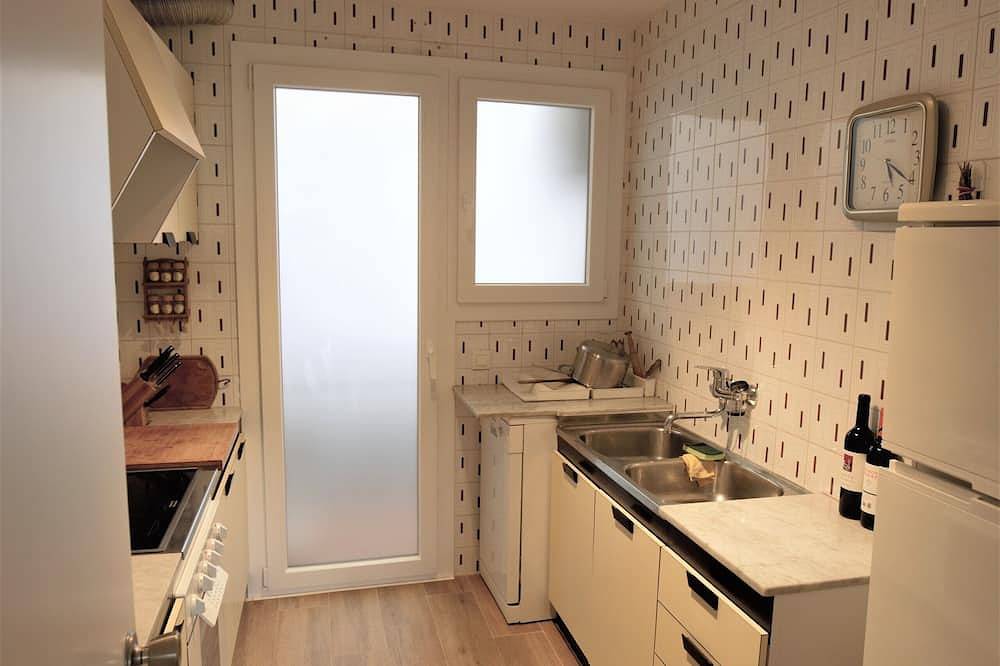 Entire apartment, Tamariu Apartment 5 pers. comfortable 150m from the beach in Tamariu, Costa Brava