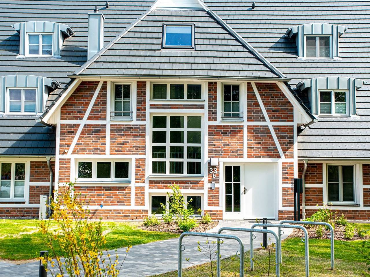 Ganze Wohnung, Obergeschosswohnung Park-Residenz 08 im Ostseebad Wustrow in Wustrow, Fischland