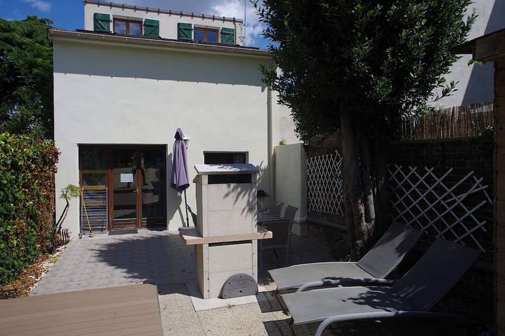 Holiday home for 10 people, with garden - 1