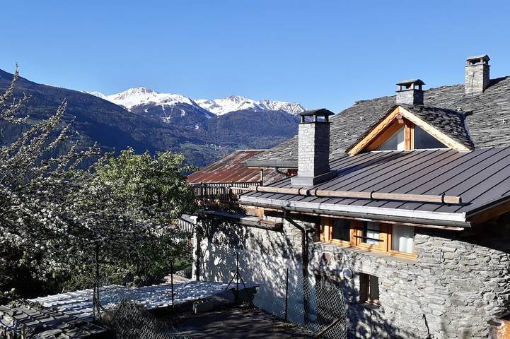 Gîte pour 14 personnes à Valezan