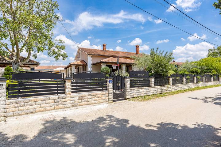Villa pour 8 personnes, avec jardin et piscine à Kanfanar - 4