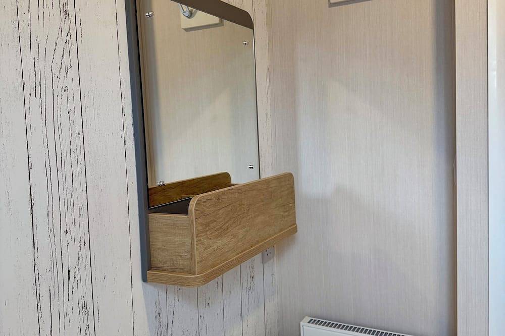 The Springer Van - Beautiful, luxury static in Moray