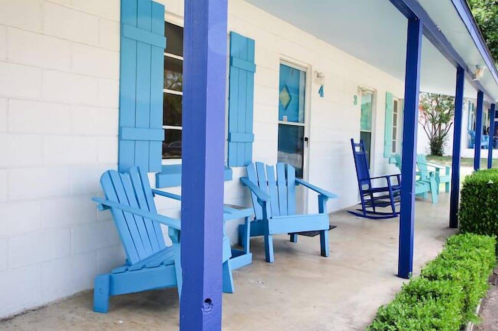 Privathaus im Resort in der Nähe unseres herzförmigen Pools. in Llano County