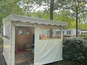 Tente pour 2 Personnes dans Parentis-en-Born, Landes, Photo 1