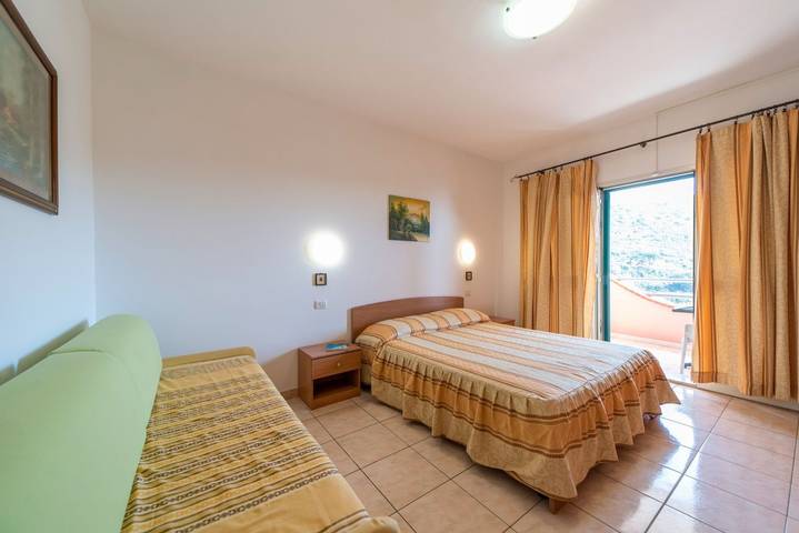 Ferienwohnung für 5 Personen, mit Meerblick und Balkon/Terrasse in Morcone (Capoliveri) - 4