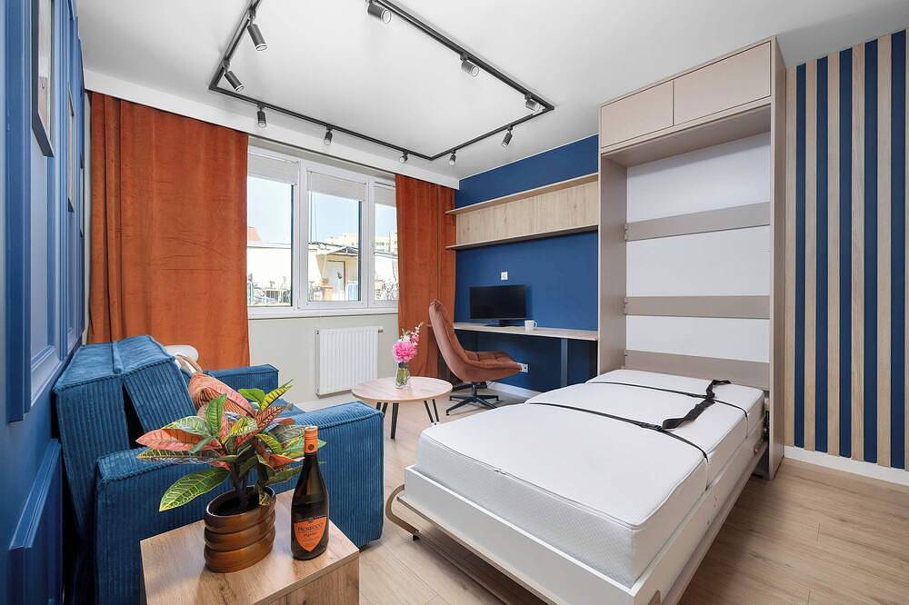 Ganze Wohnung, Familienapartment mit Balkon | Klimaanlage, Parkplatz | Tarczyński Arena in Breslau, Niederschlesien