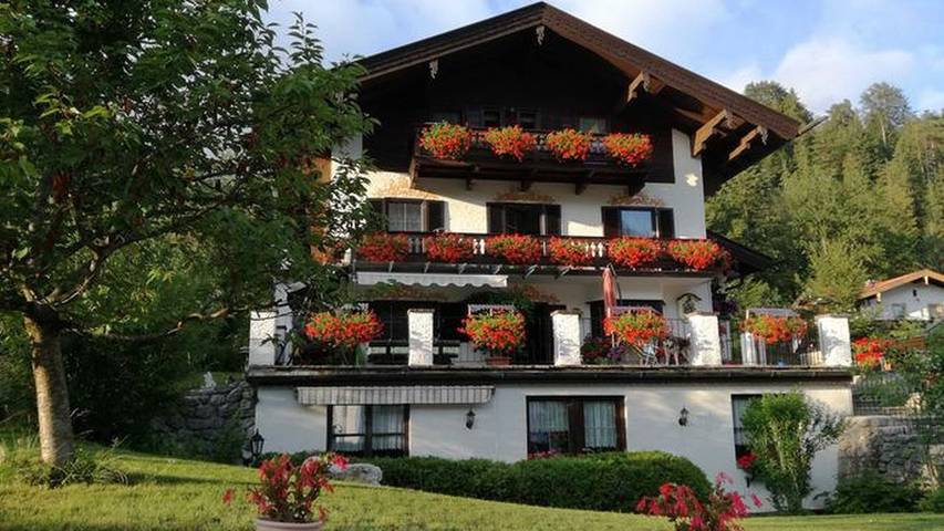 Ferienwohnung für 2 Personen, mit Garten und Balkon, mit Haustier in Bayrischzell
