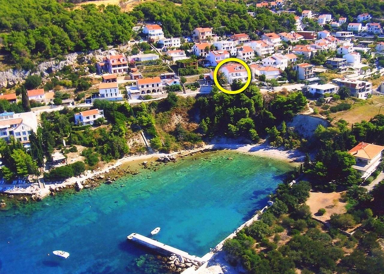 Appartamento vacanze a Isola di Lesina a partire da 259€ a notte