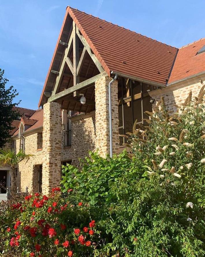 Hôtel pour 4 personnes, avec piscine et jardin, animaux acceptés à Crécy-la-Chapelle - 2