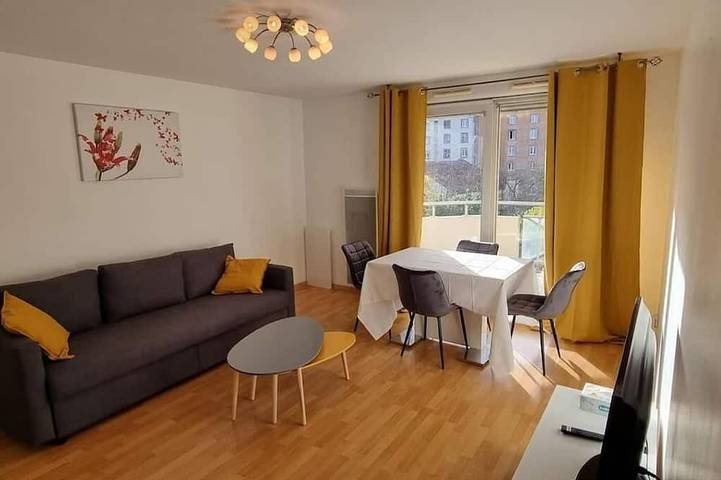 Location de vacances pour 6 personnes, avec jacuzzi et terrasse à Strasbourg