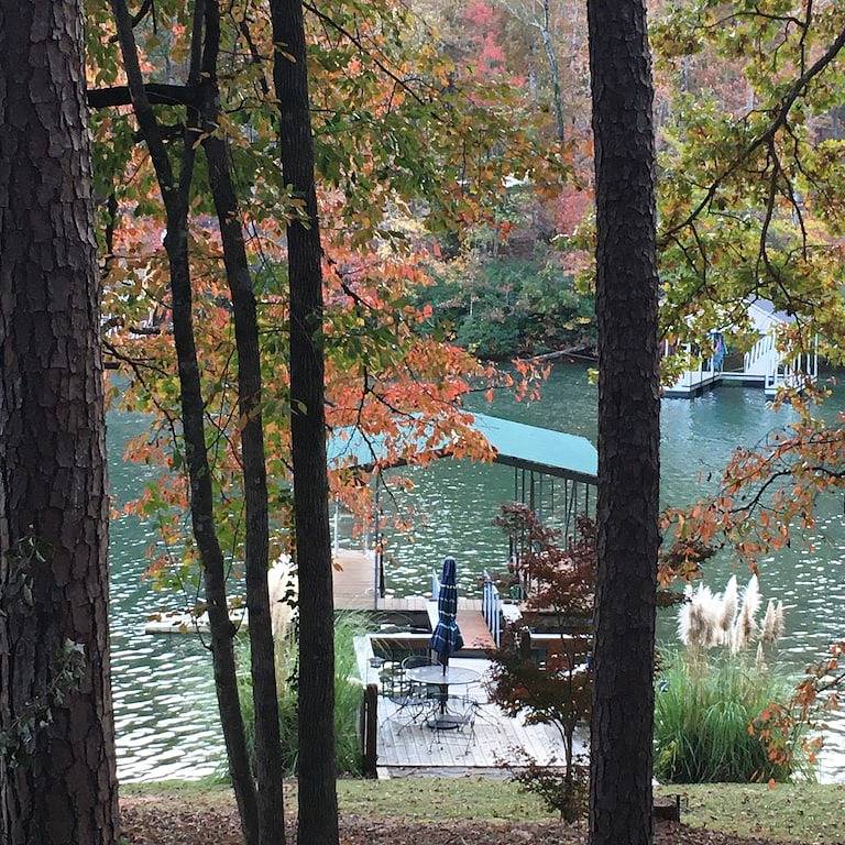 20 Minuten nach Clemson - 4 Br / 3 Ba Waterfront umgebaut in White Harbor, Lake Keowee