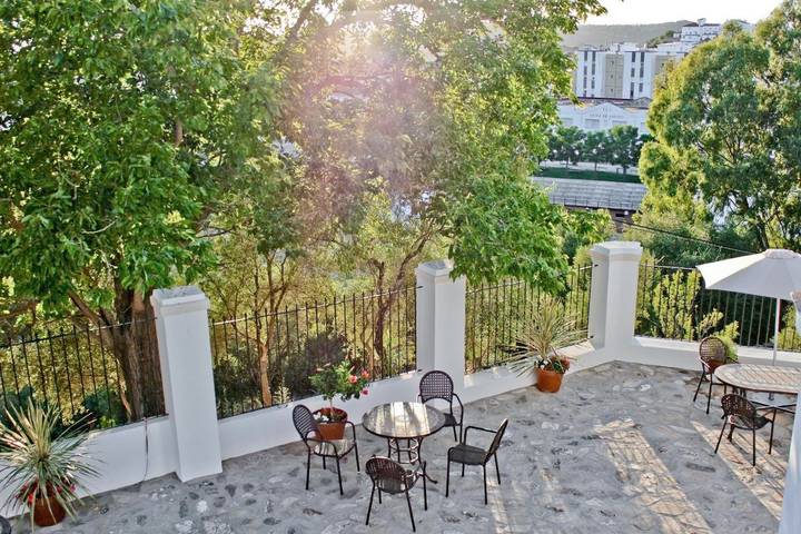 Apartamento de vacaciones para 3 personas, con piscina y jardín en Parque natural de Los Alcornocales - 3