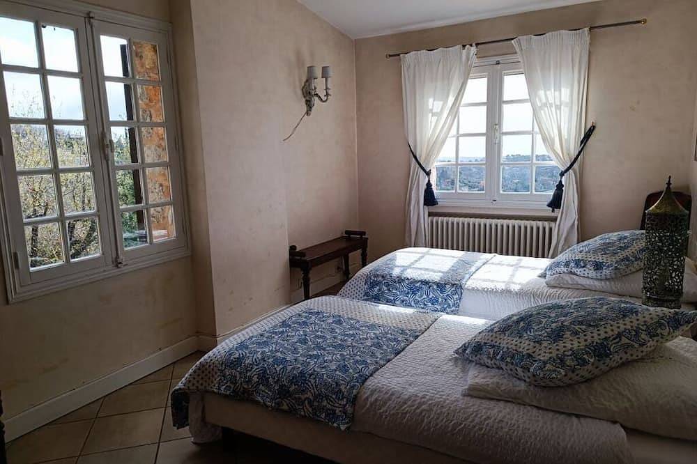 Romantisch stenen huis in Châteauneuf-Grasse, Cannes region