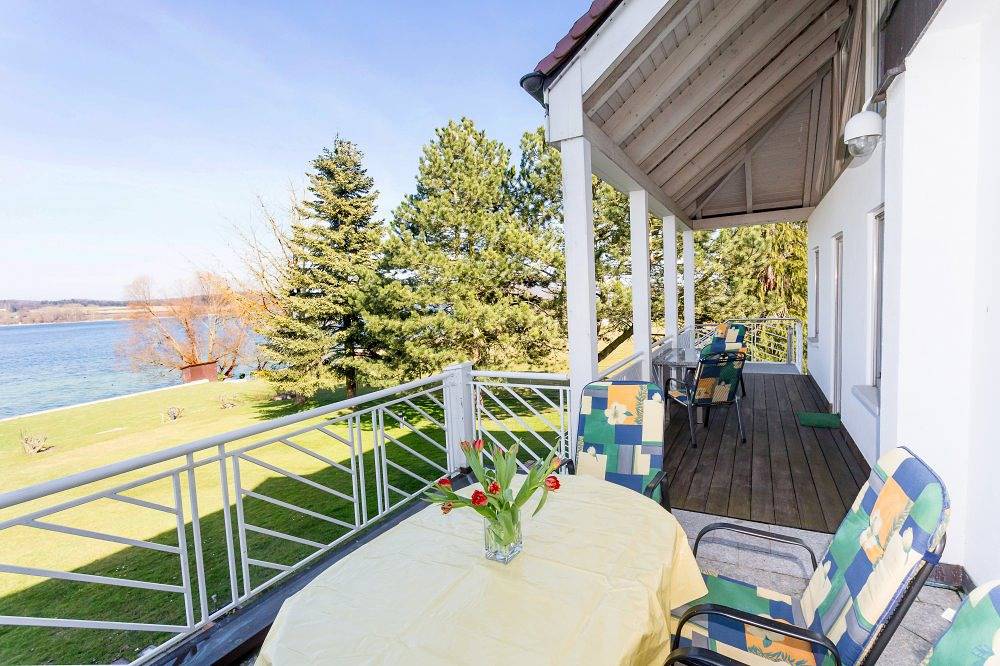 Ganze Ferienwohnung, Haus Seegarten - Wohnung Seepanorama, 146qm, 2 Schlafzimmer, max. 4 Personen in Reichenau, Untersee