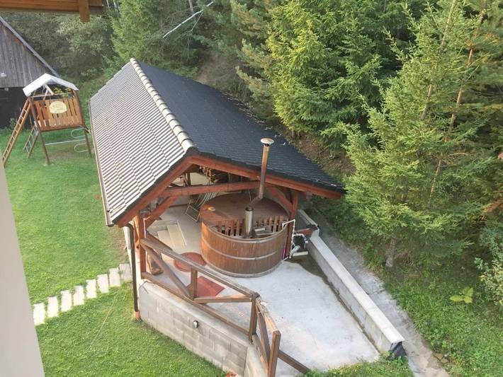 Appartement de vacances pour 6 personnes, avec jacuzzi et piscine ainsi que jardin et sauna - 1