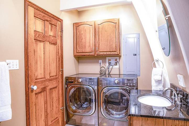 Vacation house for 9 people, with balcony in Utah