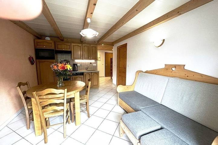 Chalet pour 4 personnes, avec jardin et balcon à Abondance