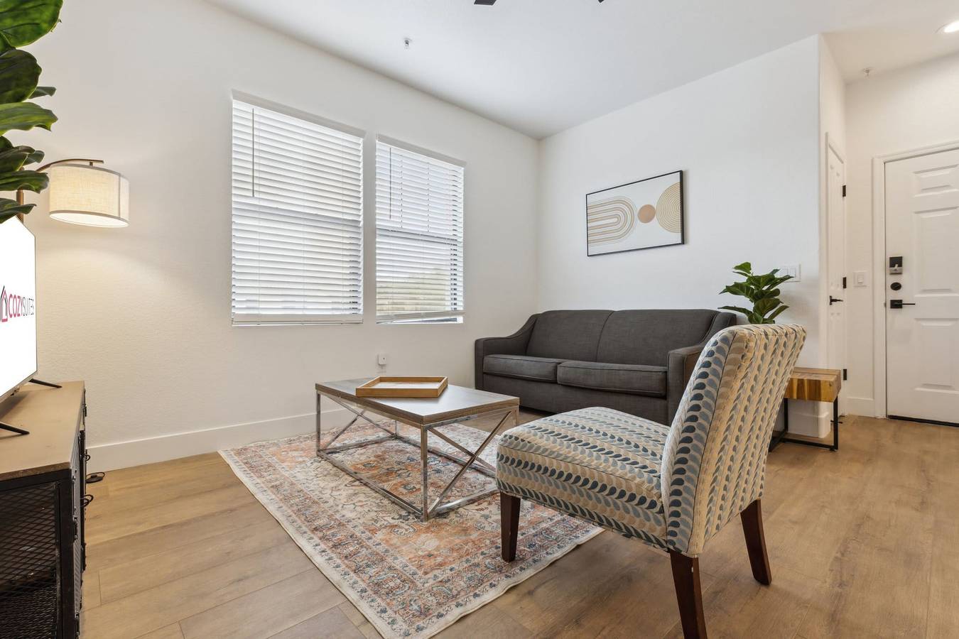 Ganze Wohnung, Cozysuites Glendale by the stadium with pool 24 in Glendale, Maricopa County