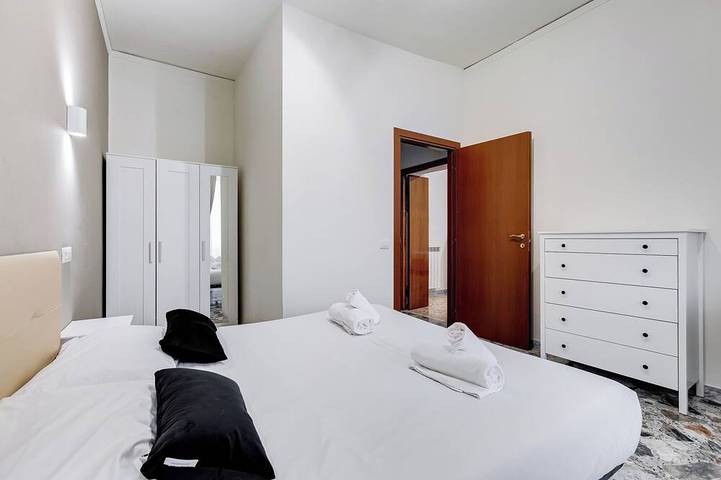 Ganze Wohnung, Vivilo Collection - San Vito View Apartment in Rom Zentrum, Rom