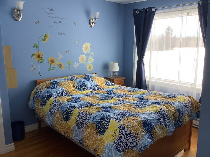Vacation rental for 8 people, with balcony and garden in New Brunswick