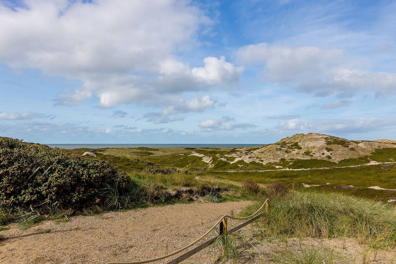 Ganze Wohnung, Sie wohnen im Süden von Sylt zwischen Dünen und Meer mit direktem Meerblick. in Nordfriesische Inseln (Schleswig-Holstein), Hörnum