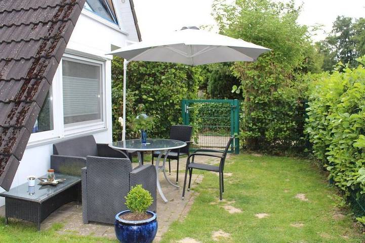 Bauernhof für 4 Personen, mit Terrasse in Butjadingen