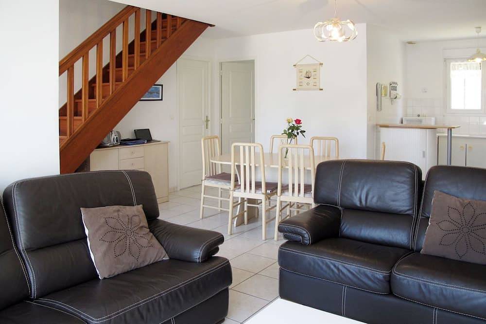 Stunning  villa for 4 people with Wifi, Tv, terrace, pets allowed and parking in Hauteville-sur-Mer, Coutances