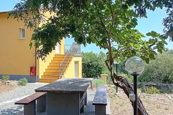 Ferienhaus für 2 Personen, mit Whirlpool und Sauna sowie Garten und Balkon in Lerici - 3