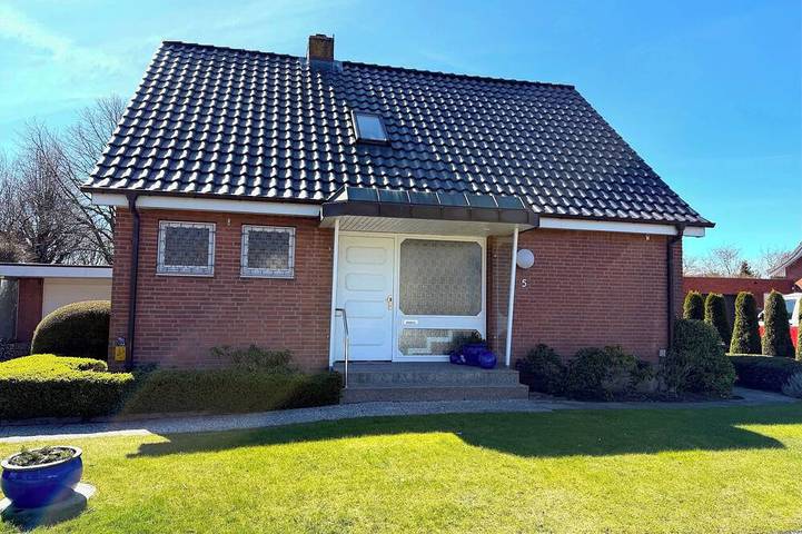 Ganze Wohnung, Gemütliches Souterrain-Appartement „Südblick 2“ auf Fehmarn in ruhiger Lage zwis in Burg auf Fehmarn, Fehmarn