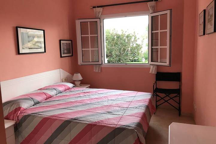 Gîte pour 6 personnes, avec balcon et piscine à Torreblanca - 2