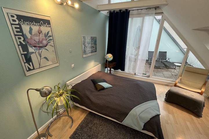 Ferienwohnung für 2 Personen, mit Balkon und Garten in Berliner Mauer - 2