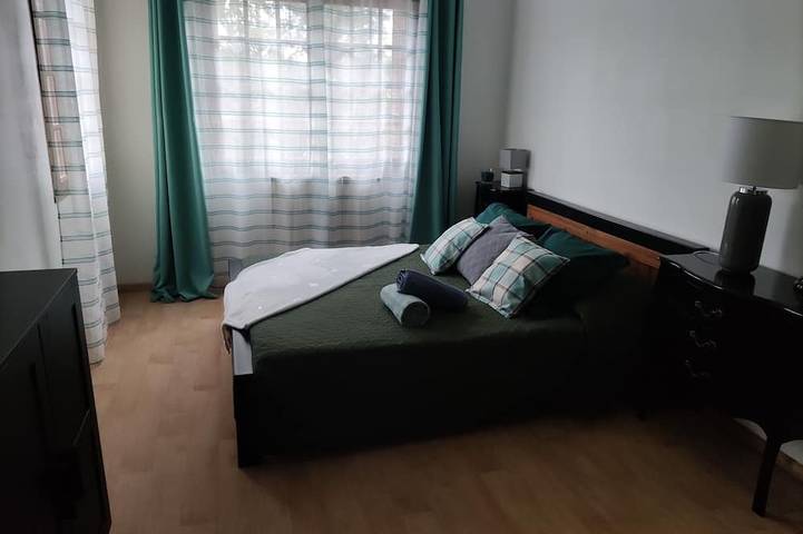 Location de vacances pour 8 personnes, avec piscine ainsi que jacuzzi et terrasse à Pont-Saint-Esprit - 3