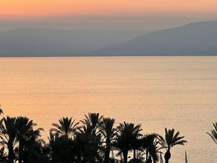 Appartement de vacances pour 4 personnes, avec jardin et vue ainsi que piscine et vue sur le lac